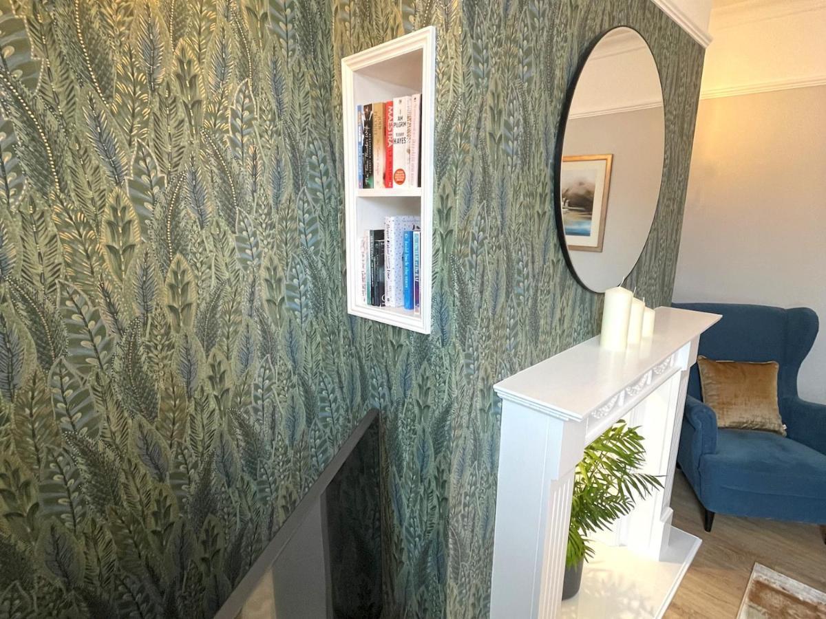Pass The Keys Beautifully Presented 3Br Luxury Apartment Kirkcudbright Extérieur photo